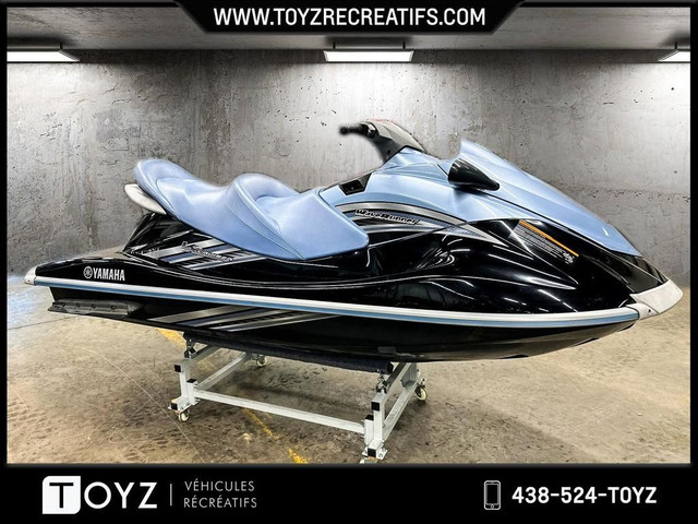 2011 Yamaha WAVERUNNER VX CRUISER 3 PLACES in Personal Watercraft in Laval / North Shore - Image 2