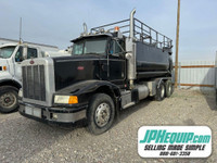 1991 Peterbilt 377 with Finn Hydroseeder N/A