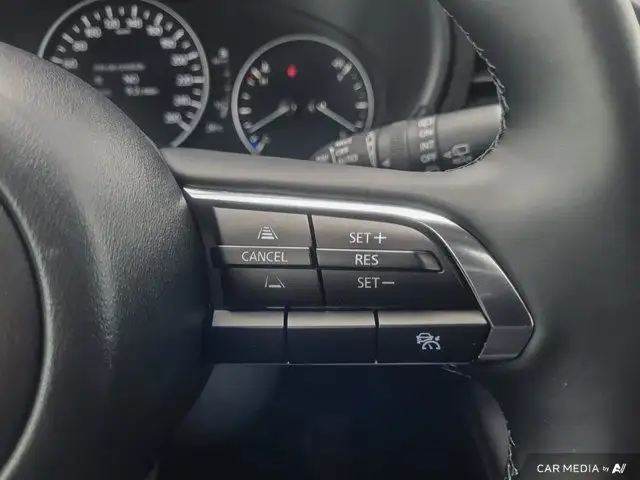 2025 Mazda Mazda3 Sport GS\ Toit ouvrant \ Mags/ Cuir \ in Cars & Trucks in Laval / North Shore - Image 22