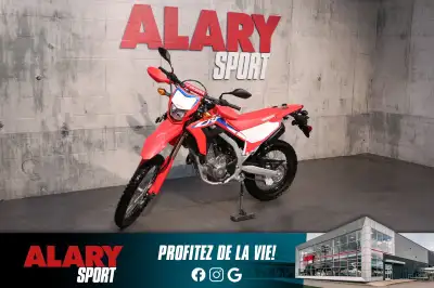 Cette MOTOCYCLETTE HONDA CRF300L 2023 est disponible DÈS MAINTENANT! Contactez-nous au 450-420-2707....