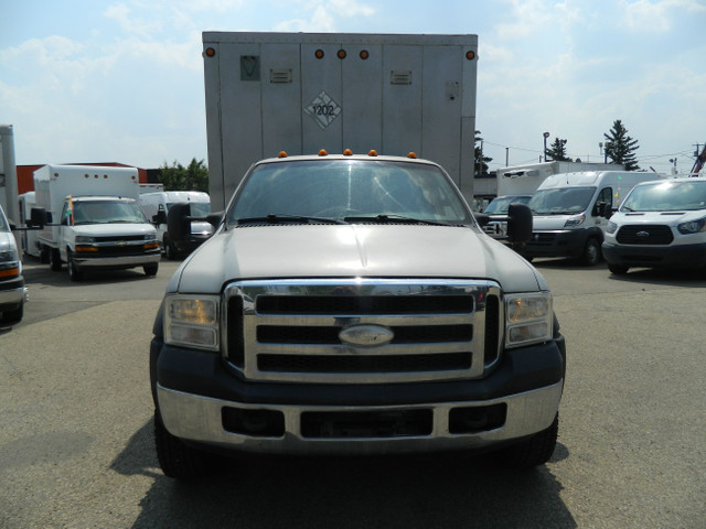 2007 Ford F 550 4X4 LUDE TRUCK WITH V-MAC COMPRESSOR  / ONLY 82  in Cars & Trucks in Edmonton - Image 2