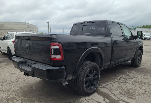 2024 RAM 2500 Limited 4x4 Crew Cab 6'4 Box in Cars & Trucks in Ottawa - Image 2