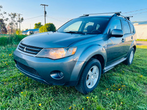 2009 Mitsubishi Outlander ES