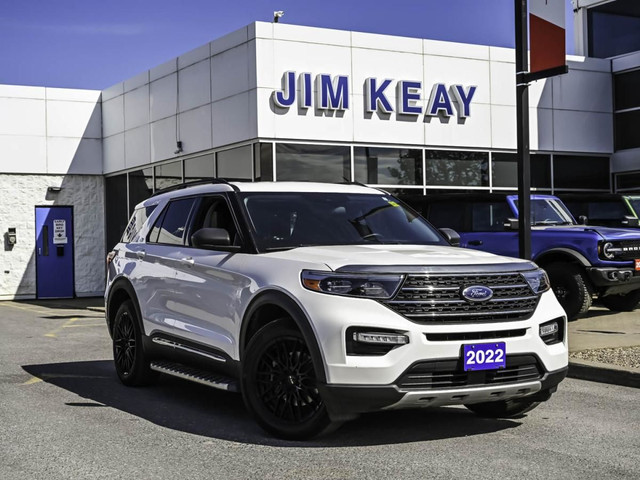 2022 Ford Explorer XLT in Cars & Trucks in Ottawa