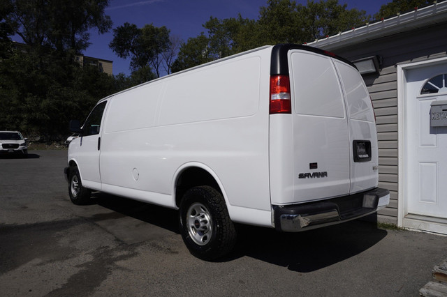 2019 GMC Savana 2500 Work Van BACKUP CAM - CLEAN CARFAX - ONL... in Cars & Trucks in Kingston - Image 4