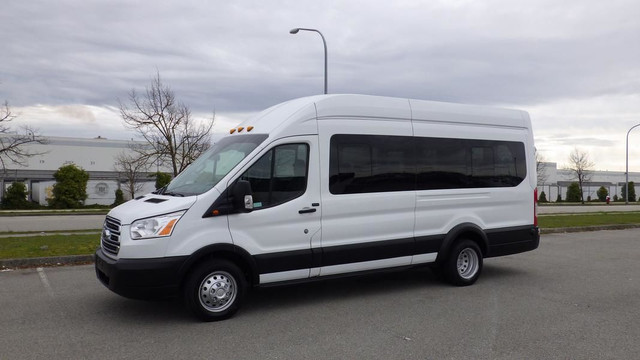 2019 Ford Transit 350 Wagon HD High Roof 15 Passenger Van 148 In in Cars & Trucks in Richmond - Image 2