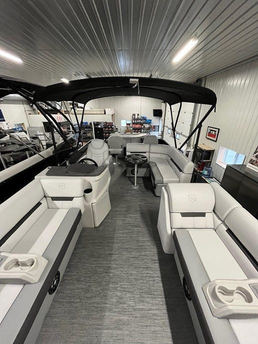 2023 Godfrey Pontoons SW 2286 FS in Powerboats & Motorboats in Chatham-Kent - Image 2