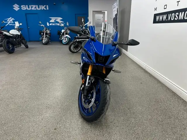 2025 Yamaha YZFR7ASL R7 - V6496 - -No Payments for 1 Year** in Sport Bikes in Markham / York Region - Image 4