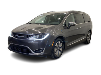 2018 Chrysler Pacifica Hybrid Limited Theatre Group, Lane Depart