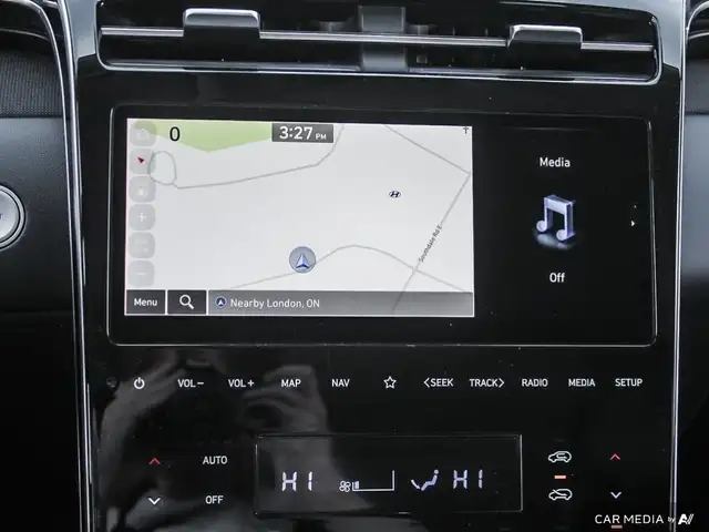2024 Hyundai Tucson Hybrid Ultimate Android Auto | Low KMS |... in Cars & Trucks in London - Image 22