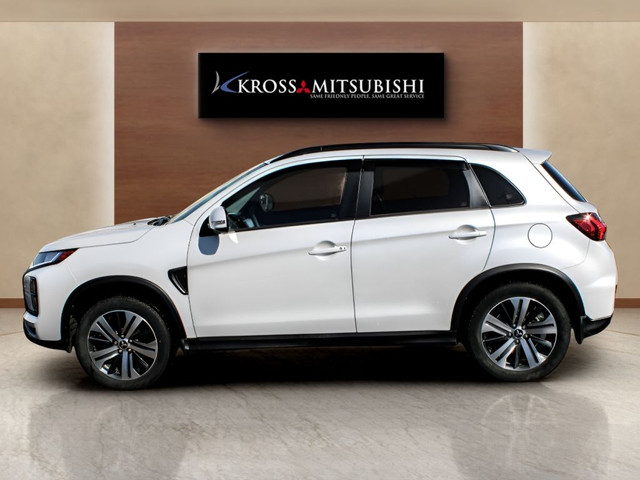 2022 MITSUBISHI RVR SEL in Cars & Trucks in Edmonton - Image 2