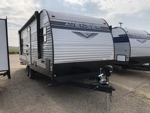 2023 Prime Time Avenger 24FKS Travel Trailer in Travel Trailers & Campers in Brandon - Image 2