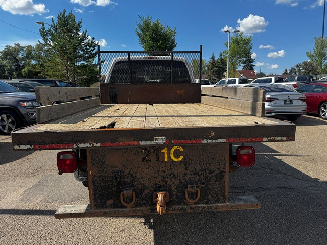 2009 Ford Super Duty F-350 SRW XLT ONLY 93K - 4WD Crew Cab - 8 F in Cars & Trucks in Edmonton - Image 3