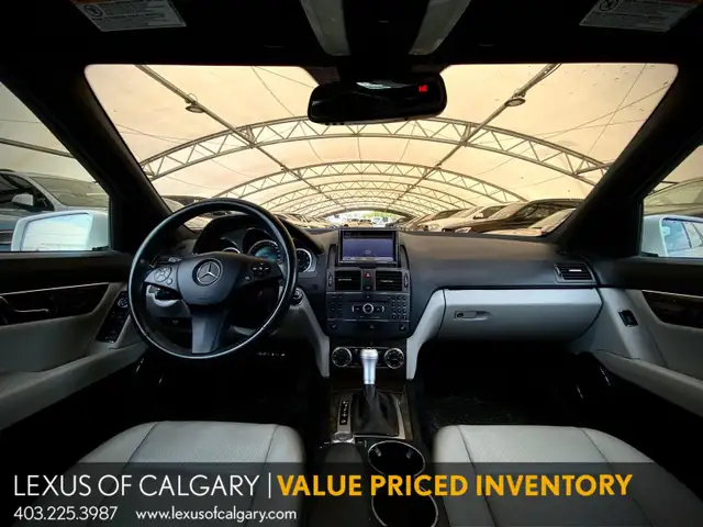 2010 Mercedes-Benz C-Class in Cars & Trucks in Calgary - Image 12