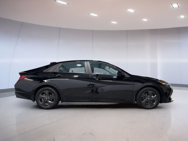 2022 Hyundai Elantra Preferred in Cars & Trucks in Moose Jaw - Image 4