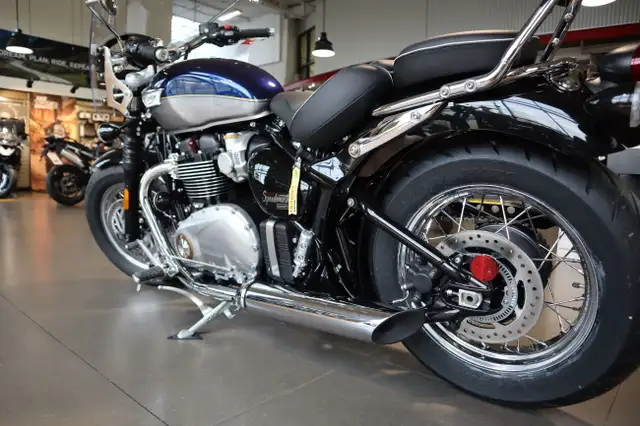 2024 Triumph Bonnevilee Speedmaster Pacific Bllue/Silver in Other in Edmonton - Image 6