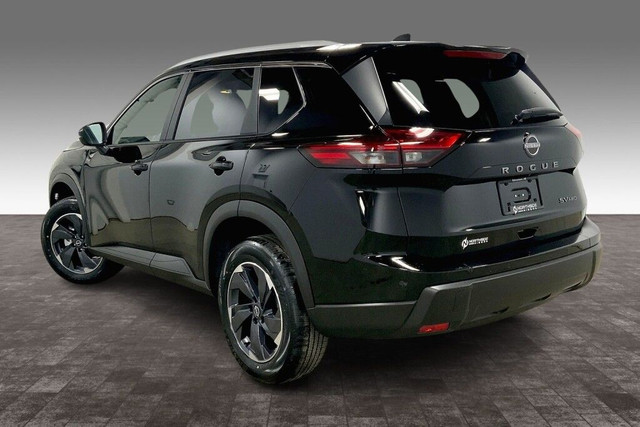 2024 Nissan Rogue SV AWD in Cars & Trucks in Edmonton - Image 3