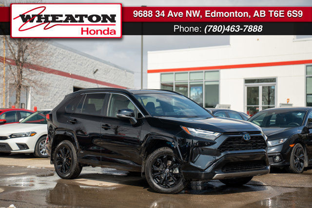2022 Toyota RAV4 Hybrid SE in Cars & Trucks in Edmonton
