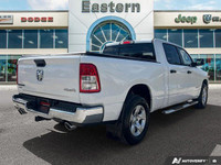 BRIGHT WHITE,MOPAR FRONT & REAR ALL-WEATHER FLOOR MATS,ENGINE: 5.7L HEMI VVT V8 W/MDS & ETORQUE (STD... (image 4)