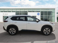 * Inside: 4 Hankook Tires 235/60R18 103H (M+S) * Nissan Intelligent Key with Push Button Ignition *... (image 5)