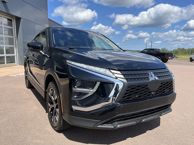 2022 Mitsubishi Eclipse Cross ES S-AWC HEATED SEATS CRUISE CONTR in Cars & Trucks in Moncton - Image 3