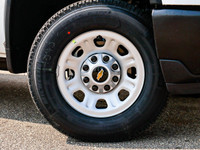 Welcome To Sherwood Park Chevrolet. The #1 Volume Chevrolet Dealer in Canada. This Chevrolet SILVERA... (image 5)