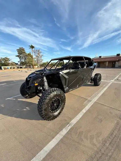 APPLY NOW: https://www.ridecollective.ca/get-pre-approved 2020 Can-Am Maverick X3 Max Turbo R is a 9...