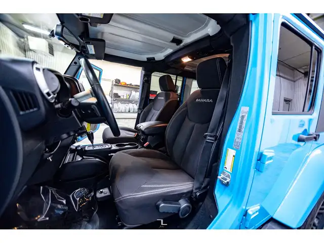 2018 Jeep Wrangler JK Unlimited 4x4 Sahara Nav in Cars & Trucks in Red Deer - Image 12