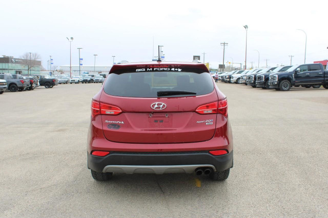 2014 Hyundai Santa Fe Sport 2.0T SE in Cars & Trucks in Medicine Hat - Image 4