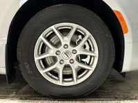 EXECUTIVE CROSSTOWN DEMO! This 2024 CHRYSLER VOYAGER LX has the following options Cloth Bucket Seats... (image 9)