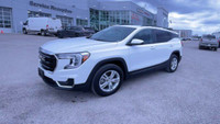 All Wheel Drive. Cloth Interior. Touchscreen. Bluetooth. Remote Start. Rear View Backup Camera. Push... (image 4)