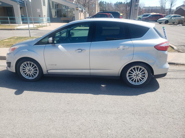 2013 Ford C-Max SEL in Cars & Trucks in Saint-Jean-sur-Richelieu