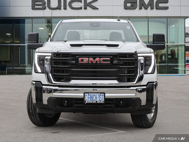2025 GMC Sierra 2500HD Pro in Cars & Trucks in London - Image 2