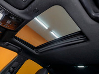 À voir! / Come see it! BAS KILOMÉTRAGE / LOW MILEAGE. Version IS 350 F Sport 2 AWD avec Moteur V6 3.... (image 3)