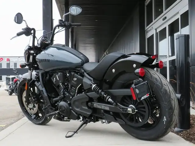 2025 Indian Motorcycle Sport Scout Sixty Limited Blue Dusk in Street, Cruisers & Choppers in Cambridge - Image 6