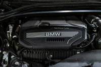 Francais: * Édition M Sport * Freins standard * Ensemble M Sport * Volant en cuir M * Ensemble aérod... (image 9)