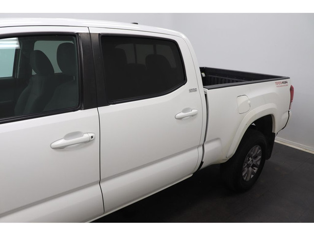 2019 Toyota Tacoma SR5 V6 4WD DOUBLE CAB, SIEGES CHAUFFANTS in Cars & Trucks in Longueuil / South Shore - Image 4
