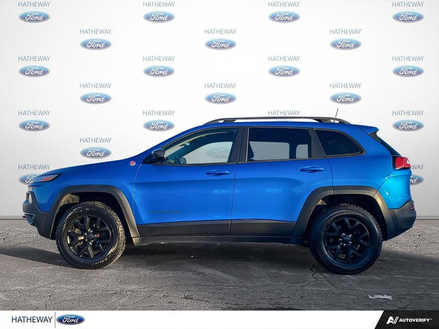 2017 Jeep Cherokee 4WD 4dr Trailhawk in Cars & Trucks in Bathurst - Image 3