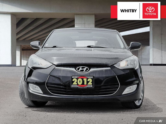 2012 Hyundai Veloster Base Coupe FWD 1.6L / Selling AS-IS UNFIT in Cars & Trucks in Oshawa / Durham Region - Image 2
