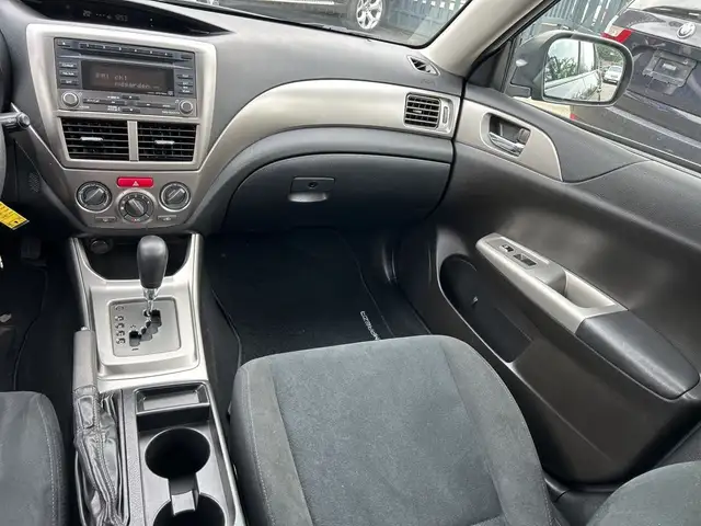 2009 Subaru Impreza 2.5i dans Autos et camions dans Calgary - Image 15