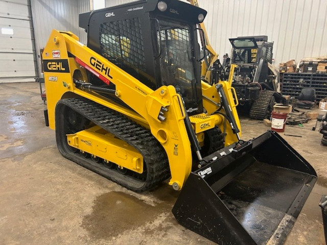 2024 GEHL RT215 SKID STEER in Heavy Equipment in Regina - Image 2