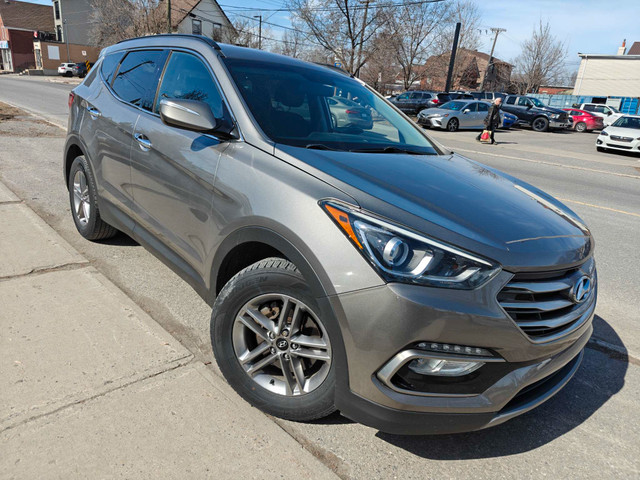 2017 Hyundai Santa Fe Sport 2.4 Premium LOW KMS! AWD, RUST P... in Cars & Trucks in Ottawa