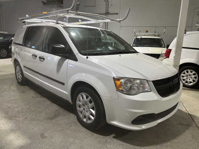 2015 Ram Cargo Van B in Cars & Trucks in City of Montréal - Image 3