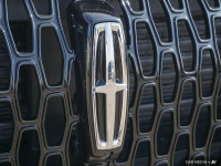 Heated Seats, Navigation, Apple CarPlay, Android Auto, Remote Start! Featuring attractive exterior s... (image 9)