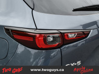 2024 Mazda CX-5 Kuro Eternal Blue Mica *NEW TIRES*, *SUNROOF*, *BACK-UP CAMERA*, *CLEAN CARFAX REPOR... (image 8)