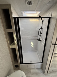 Looking for a trailer that steals the spotlight no matter where you are? The one everyone stares at... (image 6)