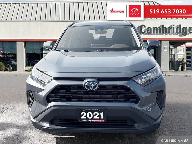 2021 Toyota RAV4 Hybrid LE in Cars & Trucks in Cambridge - Image 2