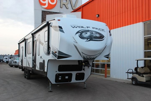 2023 Forest River RV Cherokee Wolf Pack 355PACK14 in Travel Trailers & Campers in Edmonton - Image 3