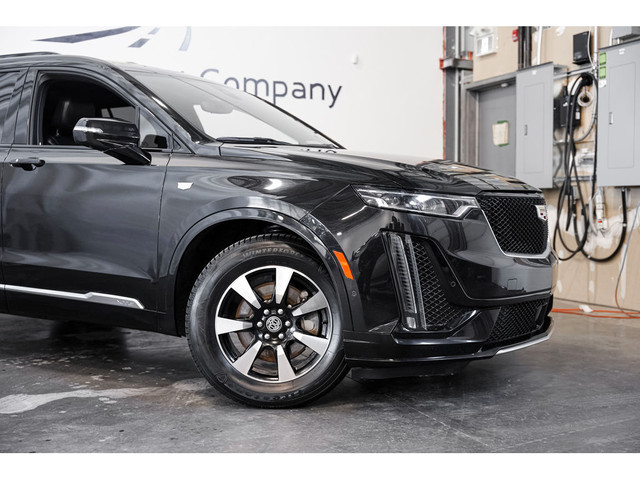  2020 Cadillac XT6 Off Lease Accident Free Sport in Cars & Trucks in Edmonton - Image 2