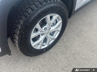 This Jeep Grand Cherokee delivers a Regular Unleaded V-6 3.6 L/220 engine powering this Automatic tr... (image 9)